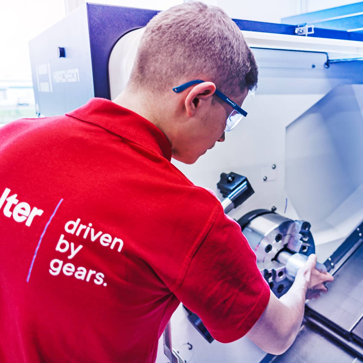 zerspannungsmechaniker-azubi-stelter-1200w